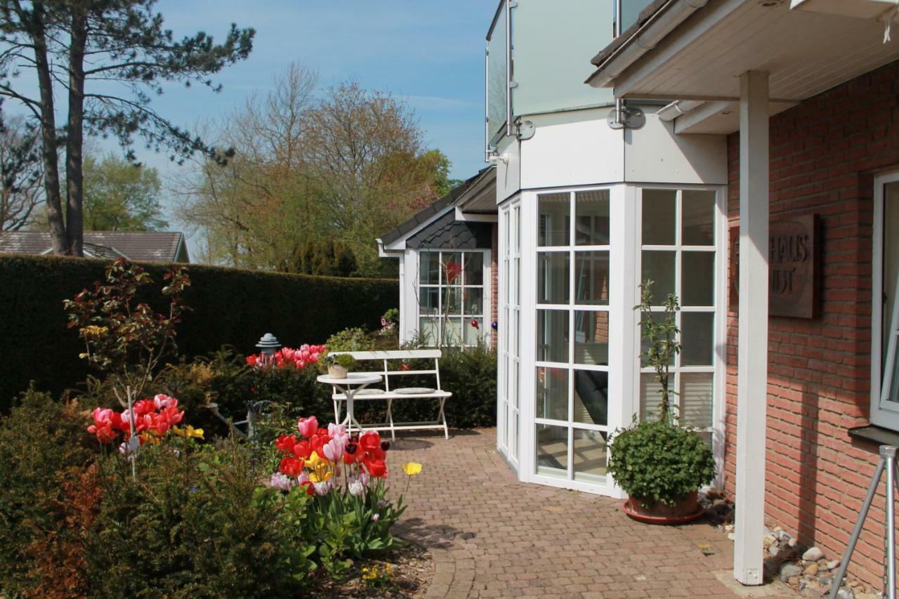 Forsthaus Wendt Apartment Timmendorfer Strand Bagian luar foto